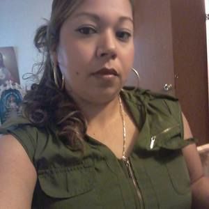 Meet your Posher, Juana